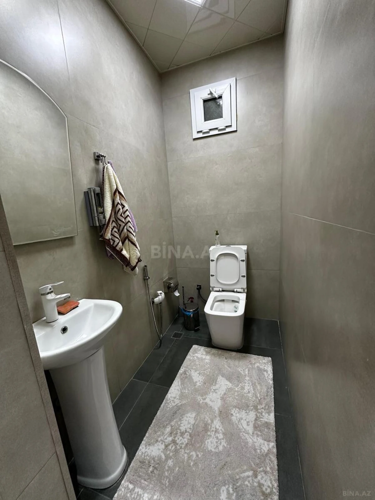 Satılır 5 otaqlı həyət evi 170 m²