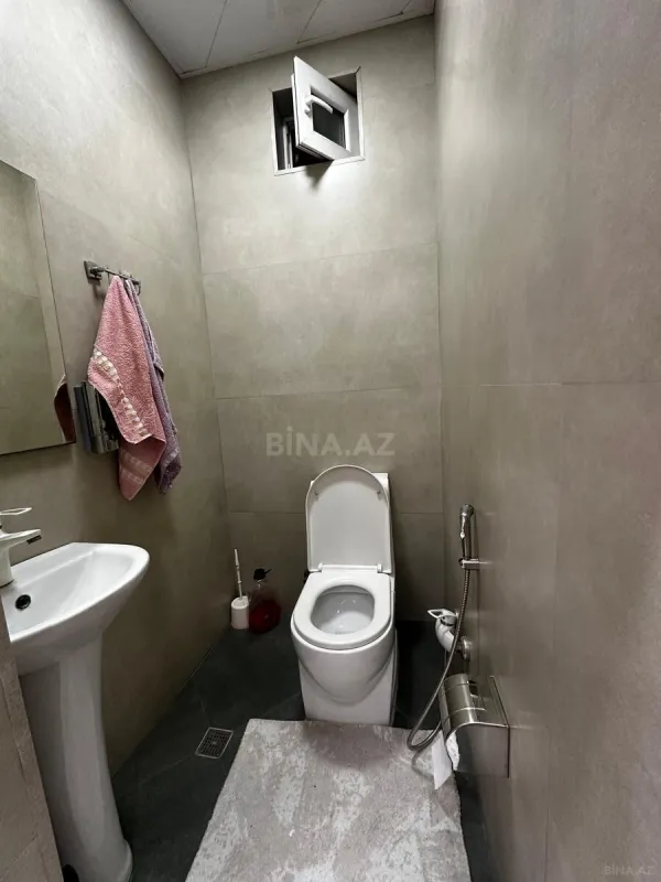 Satılır 5 otaqlı həyət evi 170 m²