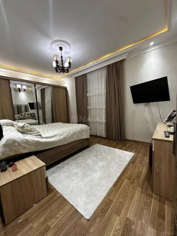 Satılır 5 otaqlı həyət evi 170 m²