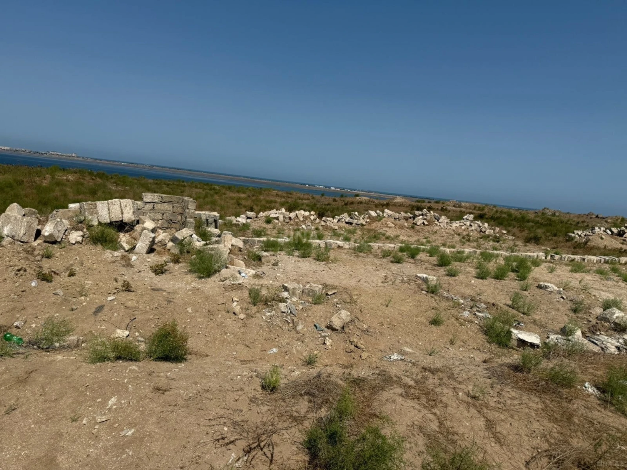 Satılır torpaq sahəsi 40 m²