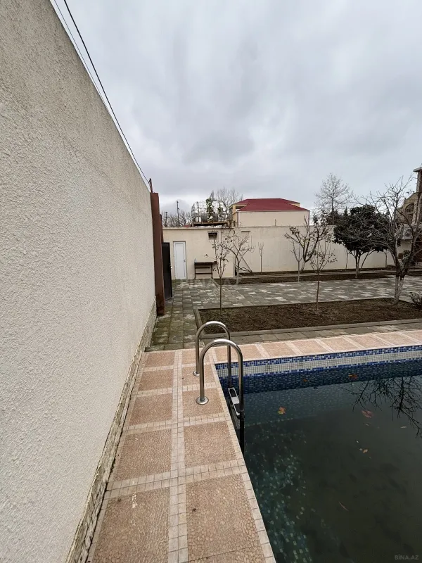 Satılır 5 otaqlı həyət evi 160 m²