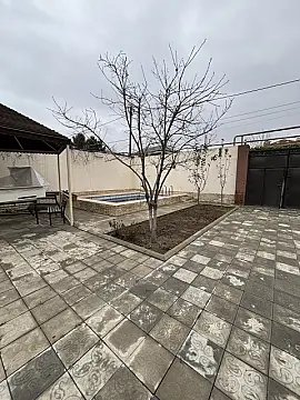 Satılır 5 otaqlı həyət evi 160 m²