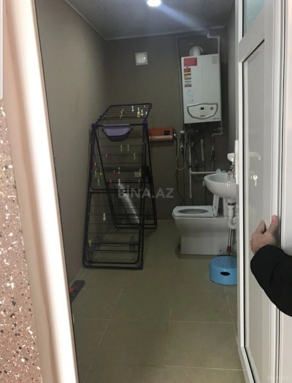 Satılır 5 otaqlı həyət evi 160 m²