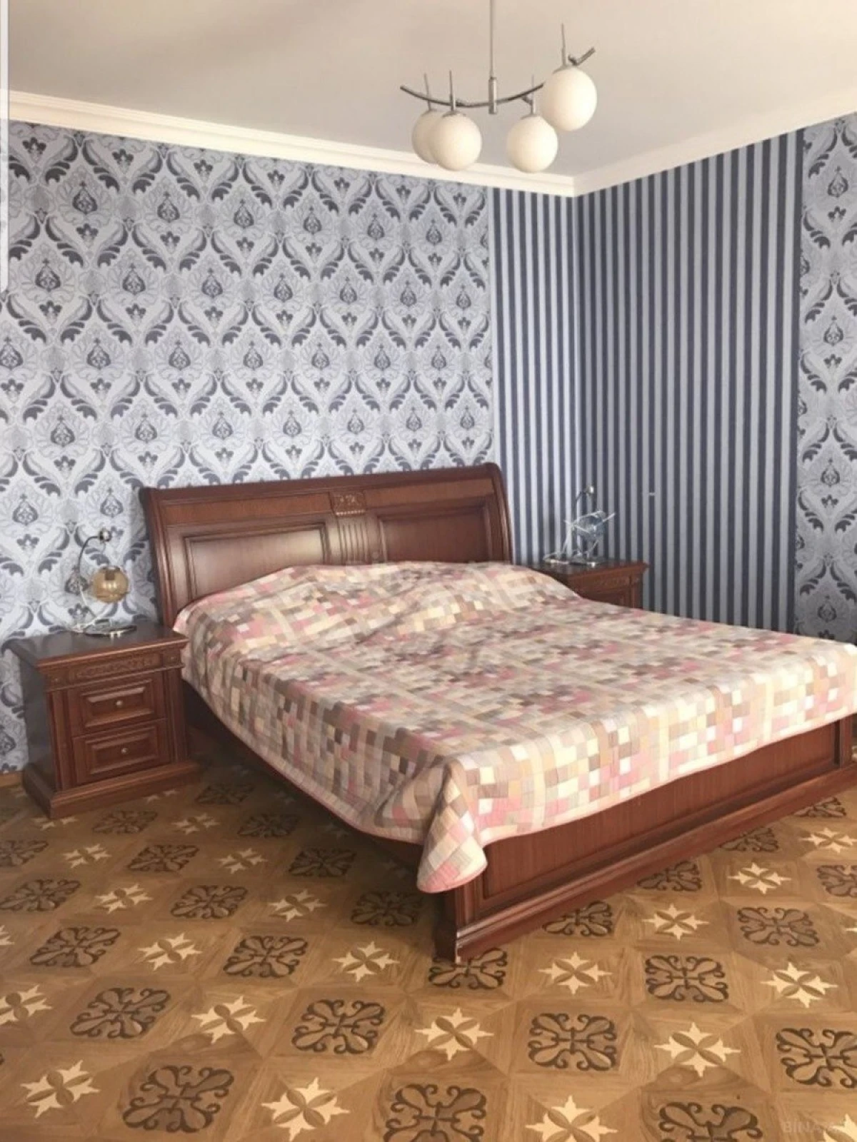 Satılır 5 otaqlı həyət evi 160 m²