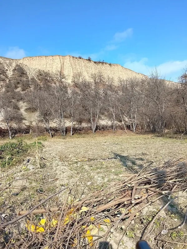 Satılır torpaq sahəsi 10 m²