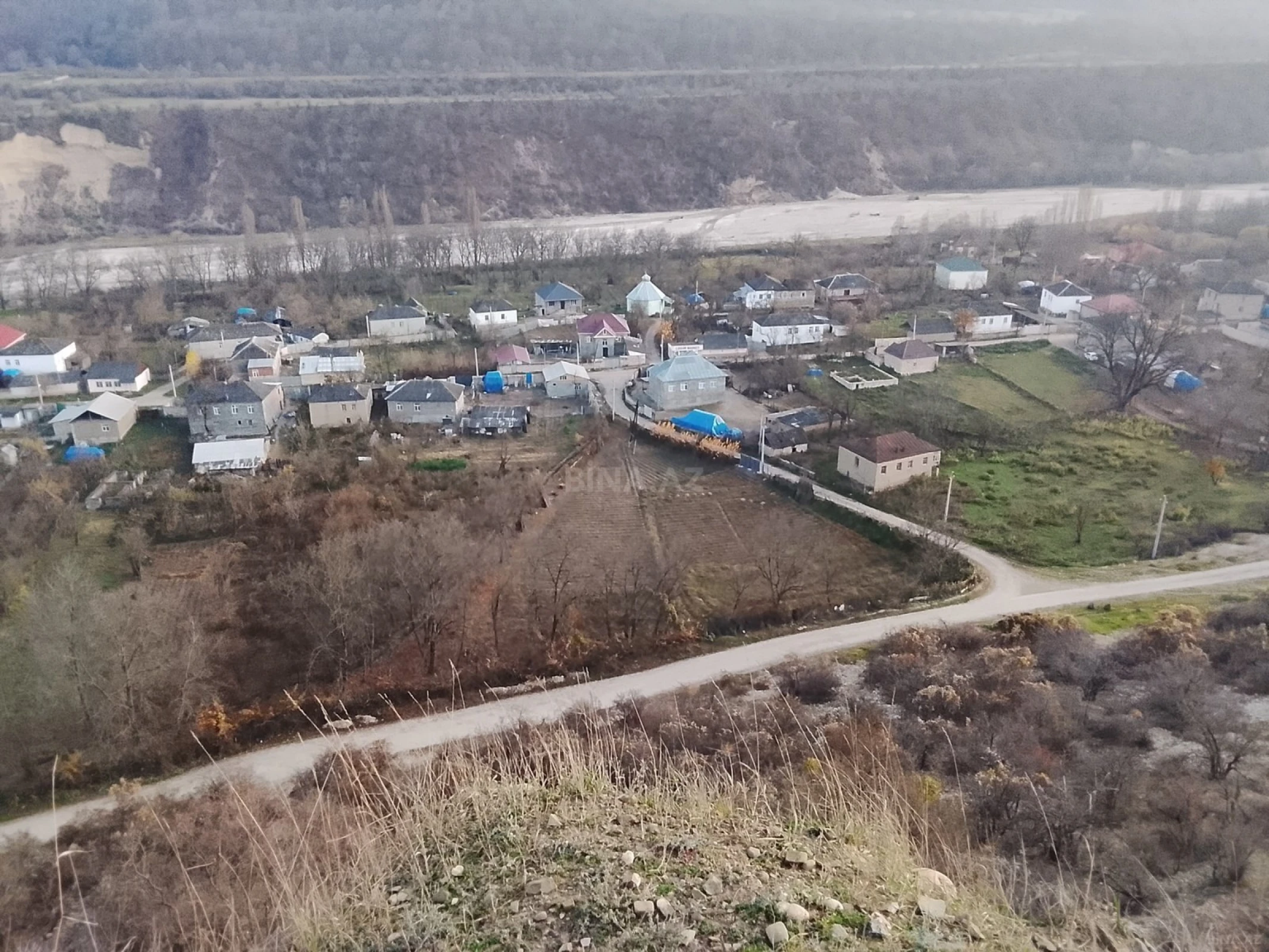 Satılır torpaq sahəsi 10 m²