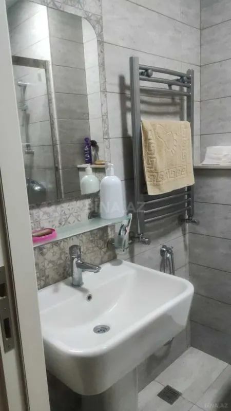 Kirayə verilir 2 otaqlı mənzil 55 m²