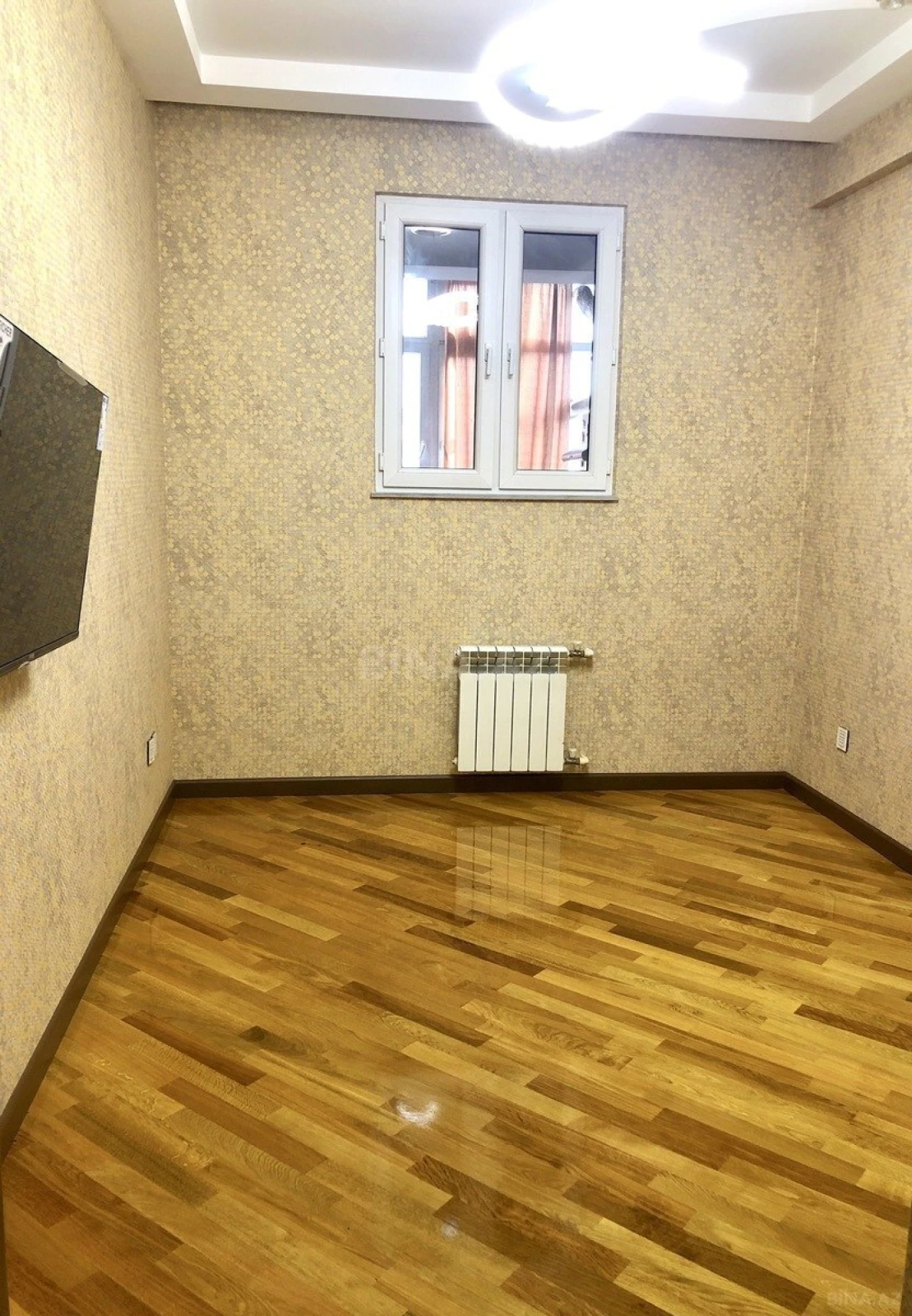 Satılır 3 otaqlı mənzil 103 m²