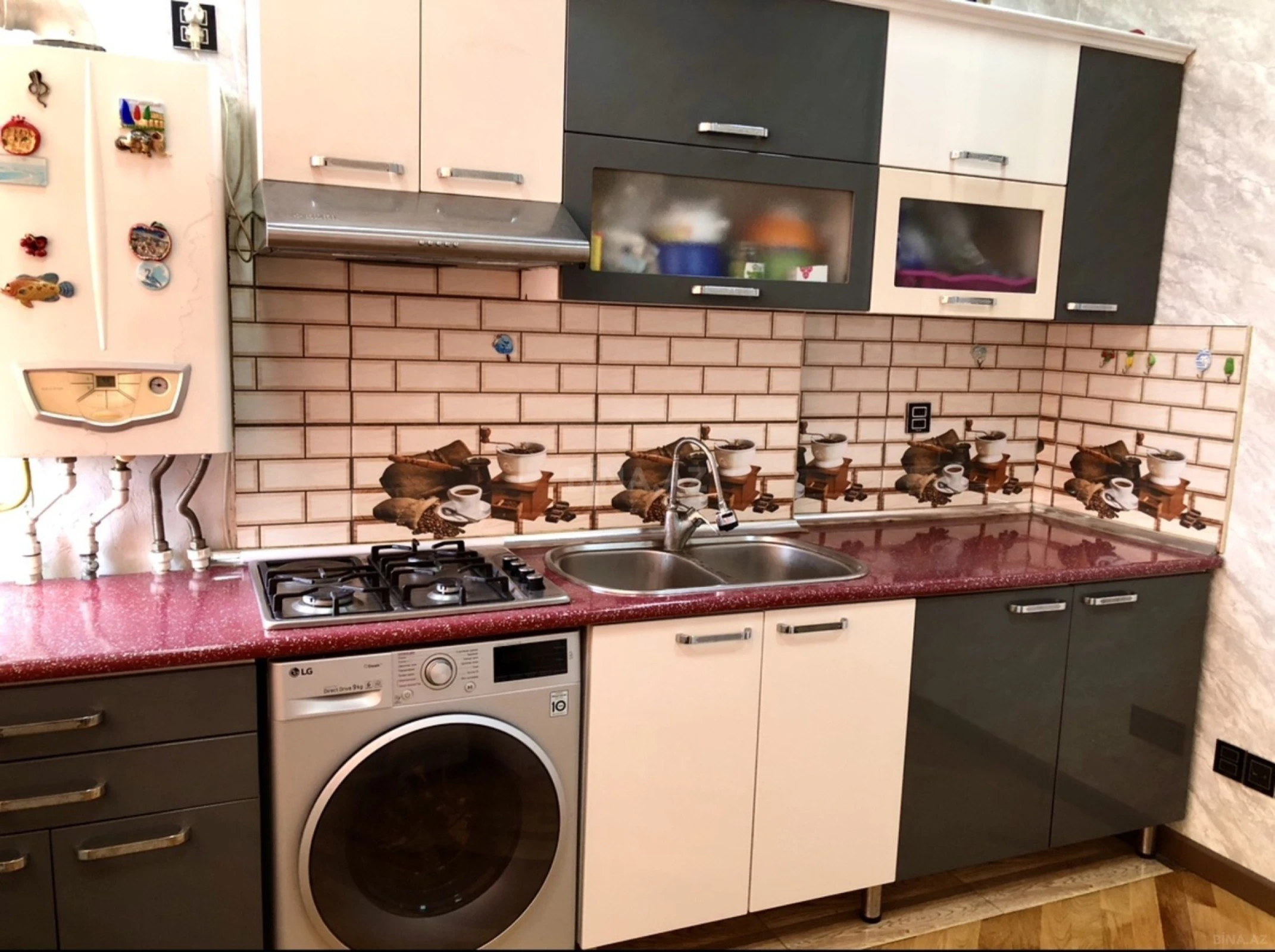 Satılır 3 otaqlı mənzil 103 m²