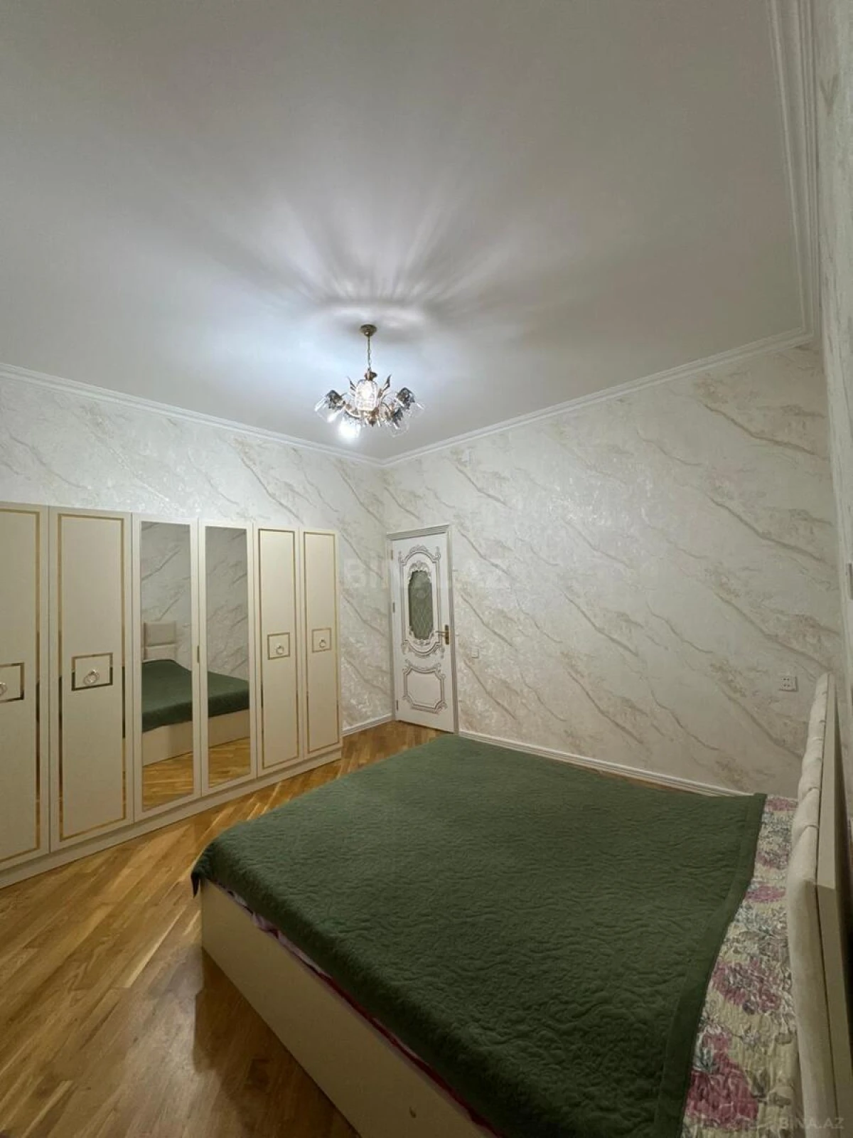 Kirayə verilir 4 otaqlı həyət evi 130 m²