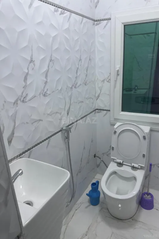 Kirayə verilir 4 otaqlı həyət evi 130 m²