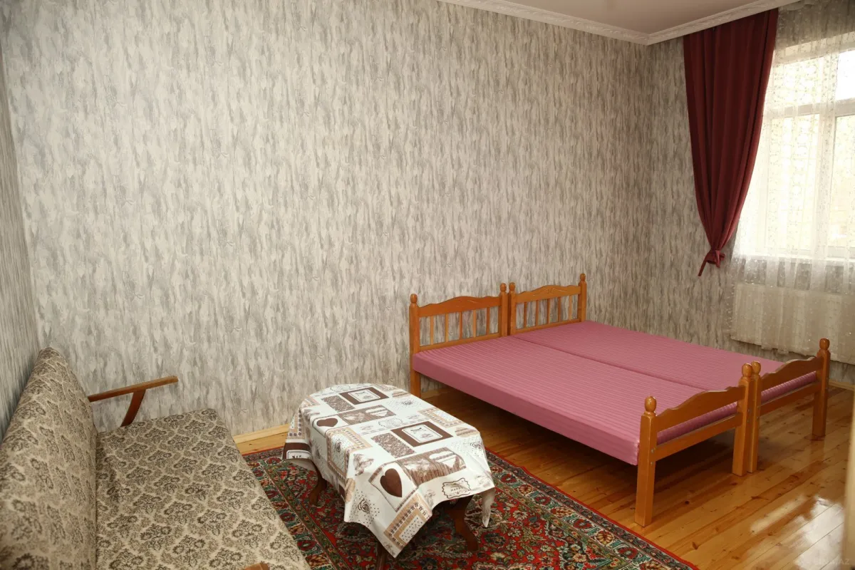 Kirayə verilir 1 otaqlı həyət evi 40 m²