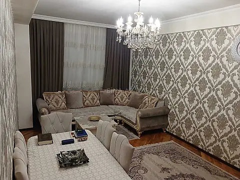 Satılır 2 otaqlı mənzil 78 m² — Bakı, İnşaatçılar 2 otaq 78.00 m²