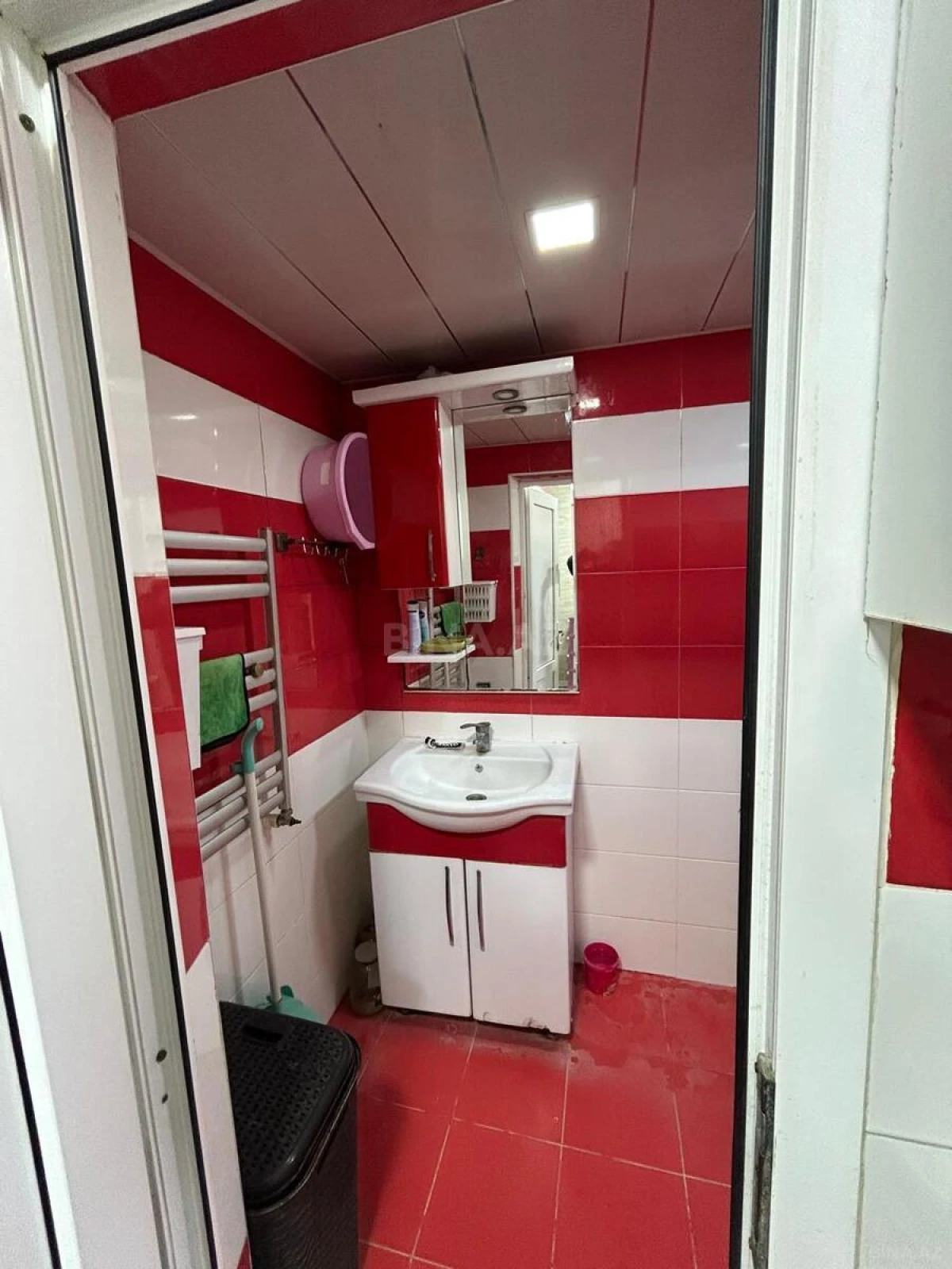 Satılır 2 otaqlı mənzil 60 m²