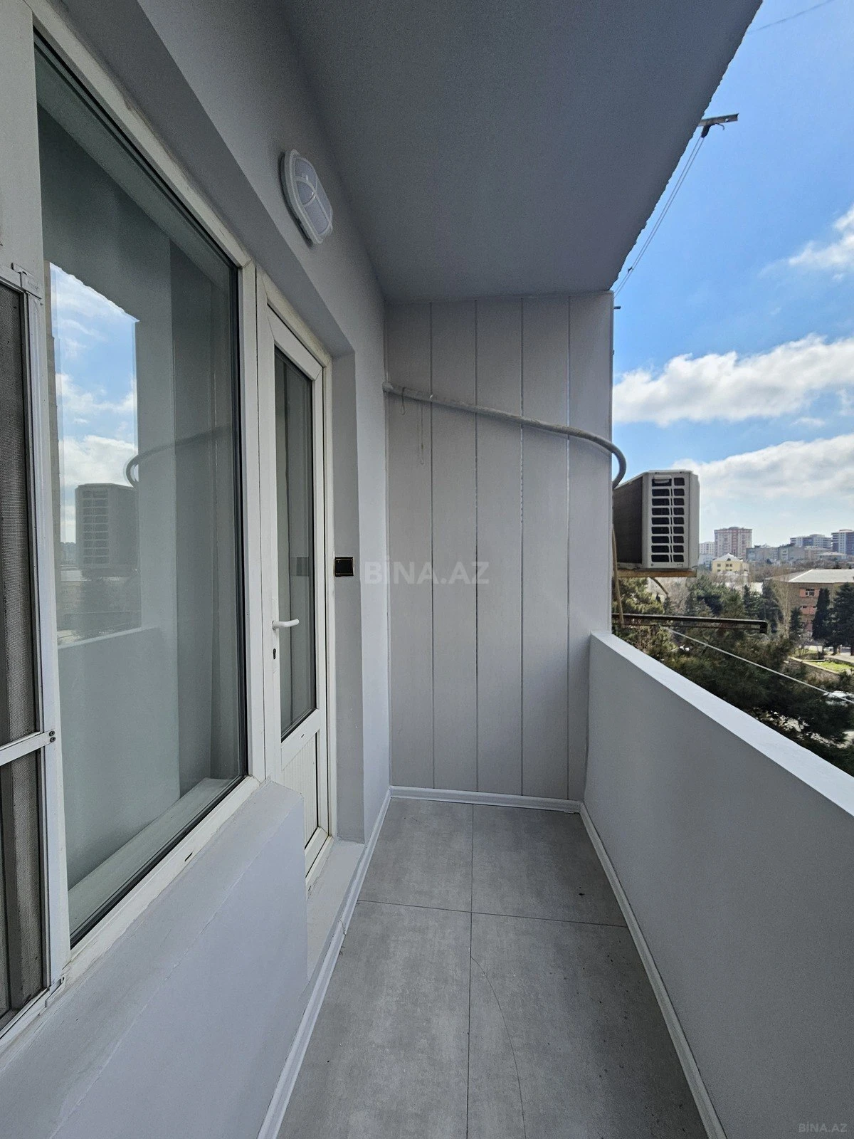 Satılır 3 otaqlı mənzil 90 m²