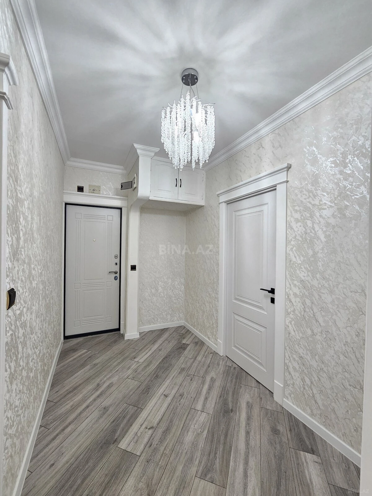 Satılır 3 otaqlı mənzil 90 m²