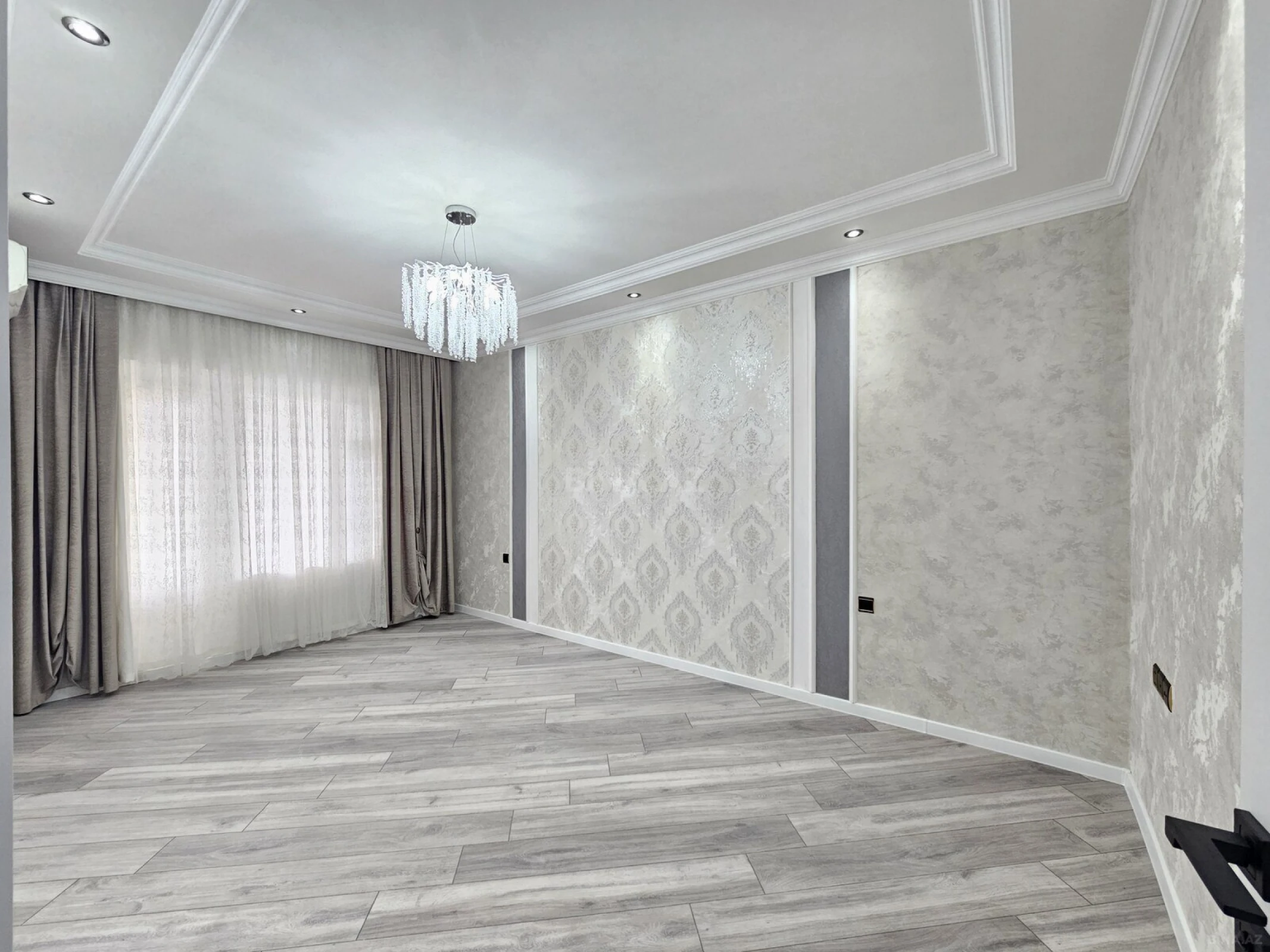 Satılır 3 otaqlı mənzil 90 m²