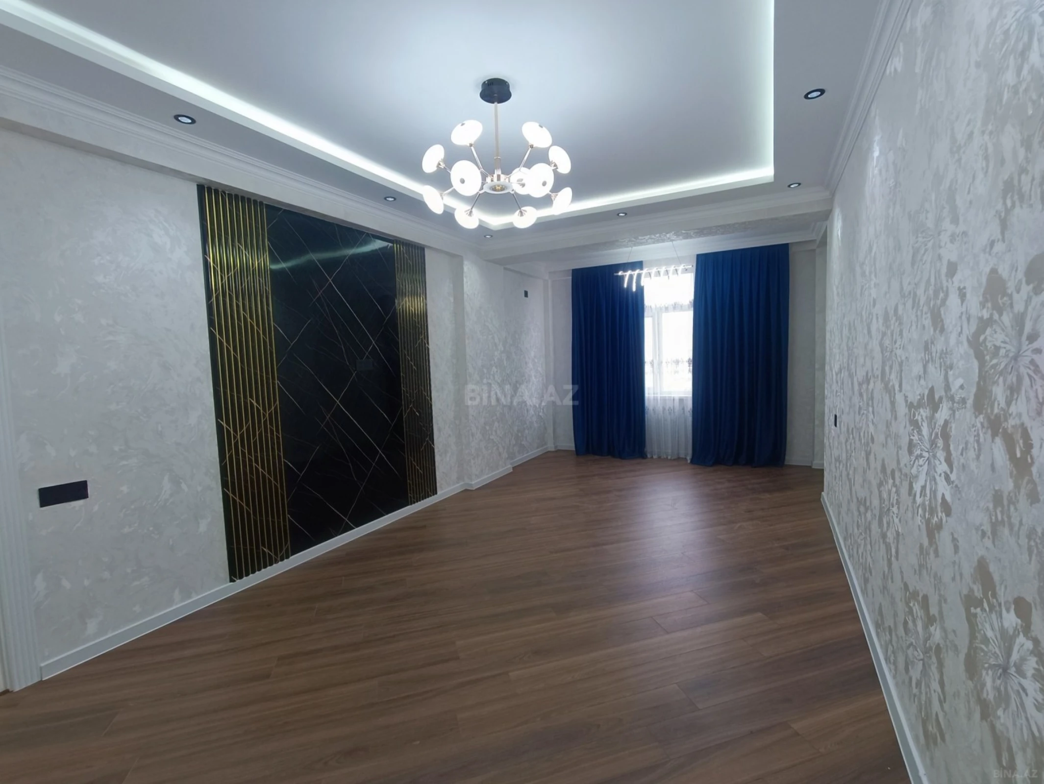 Satılır 3 otaqlı mənzil 105 m²