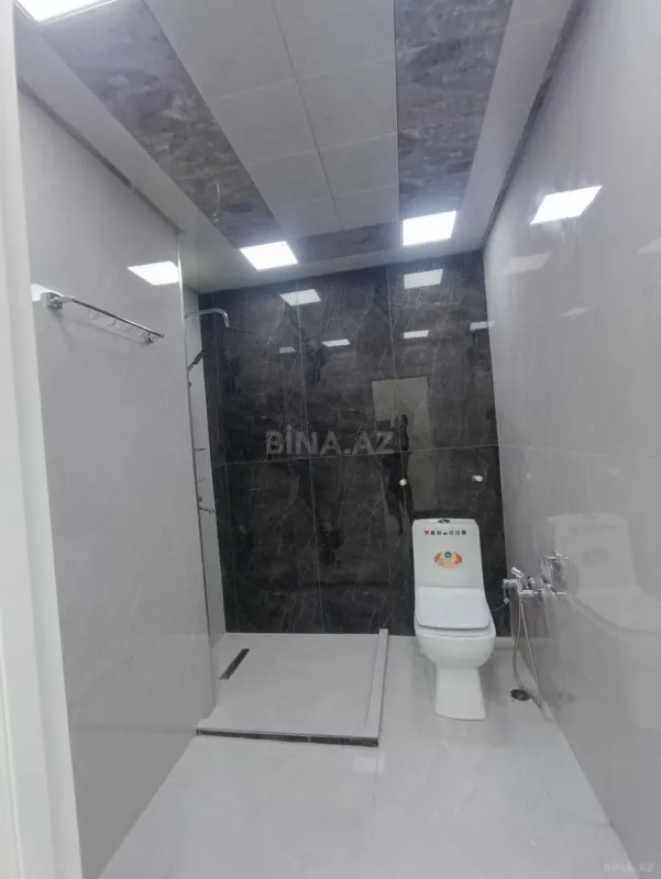 Satılır 3 otaqlı mənzil 105 m²