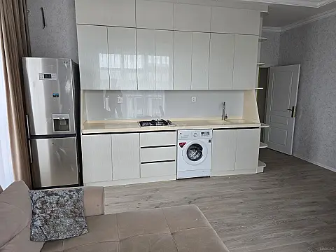 Kirayə verilir 3 otaqlı mənzil 75 m²