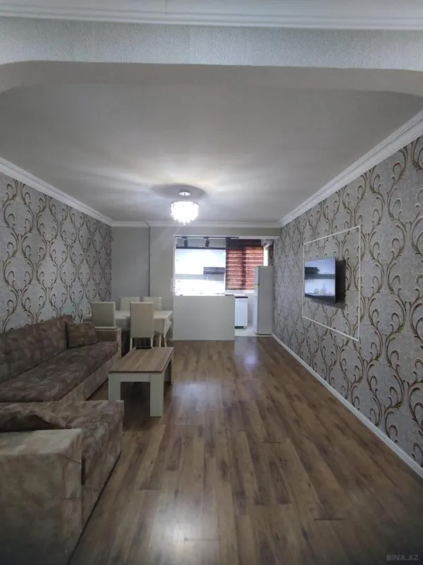Kirayə verilir 2 otaqlı mənzil 56 m²