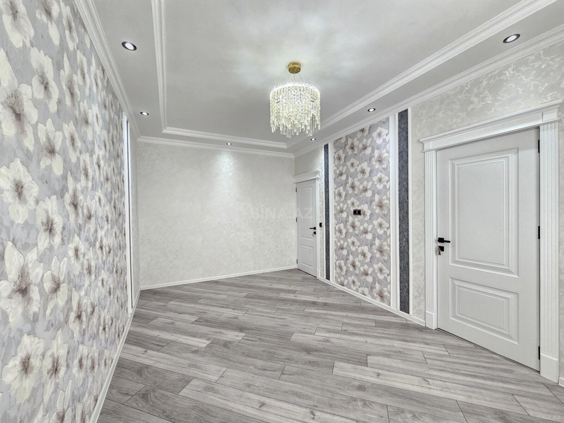 Satılır 2 otaqlı mənzil 55 m²