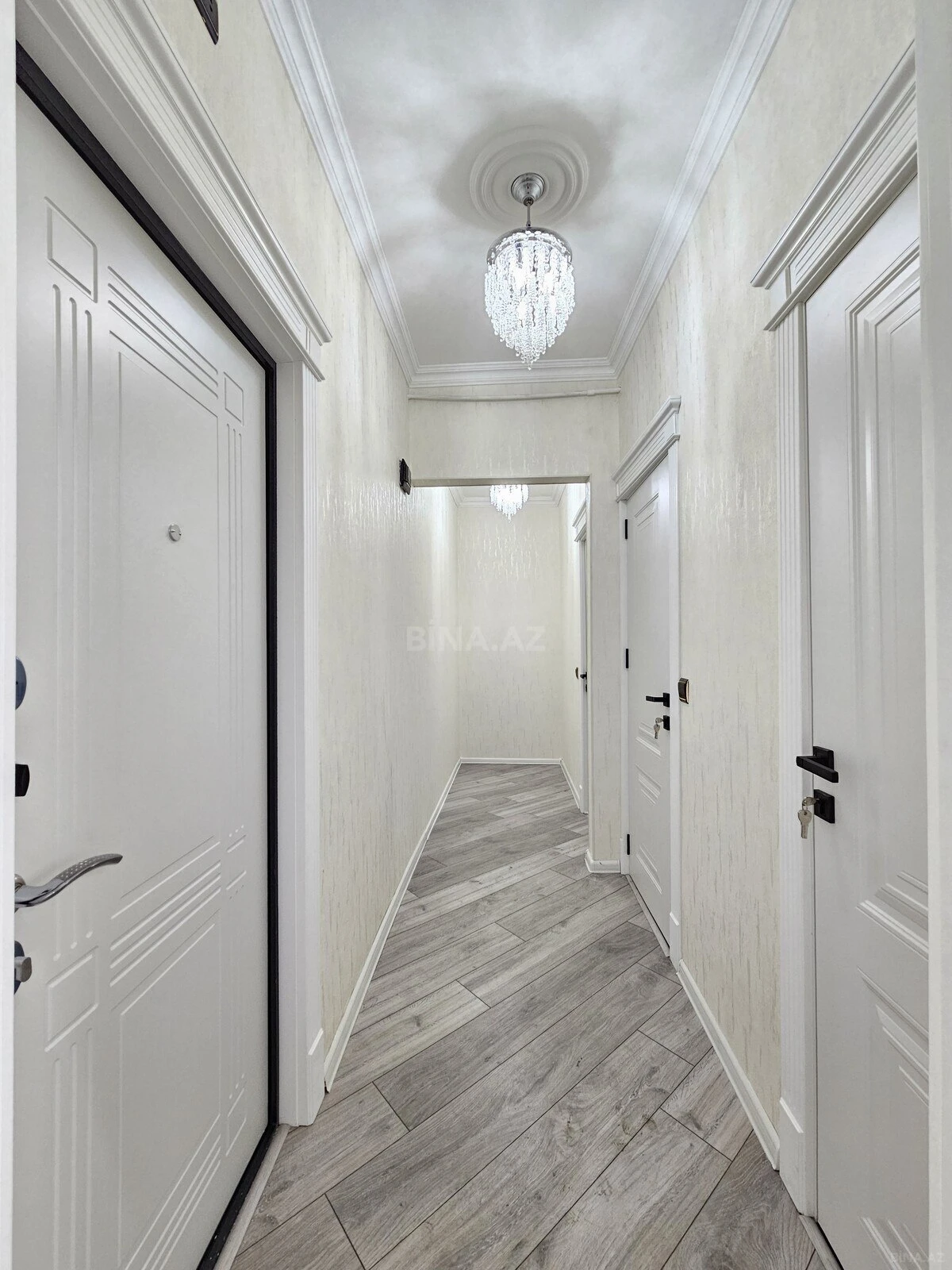 Satılır 2 otaqlı mənzil 55 m²