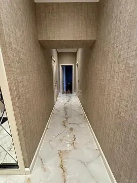 Satılır 3 otaqlı mənzil 115 m²