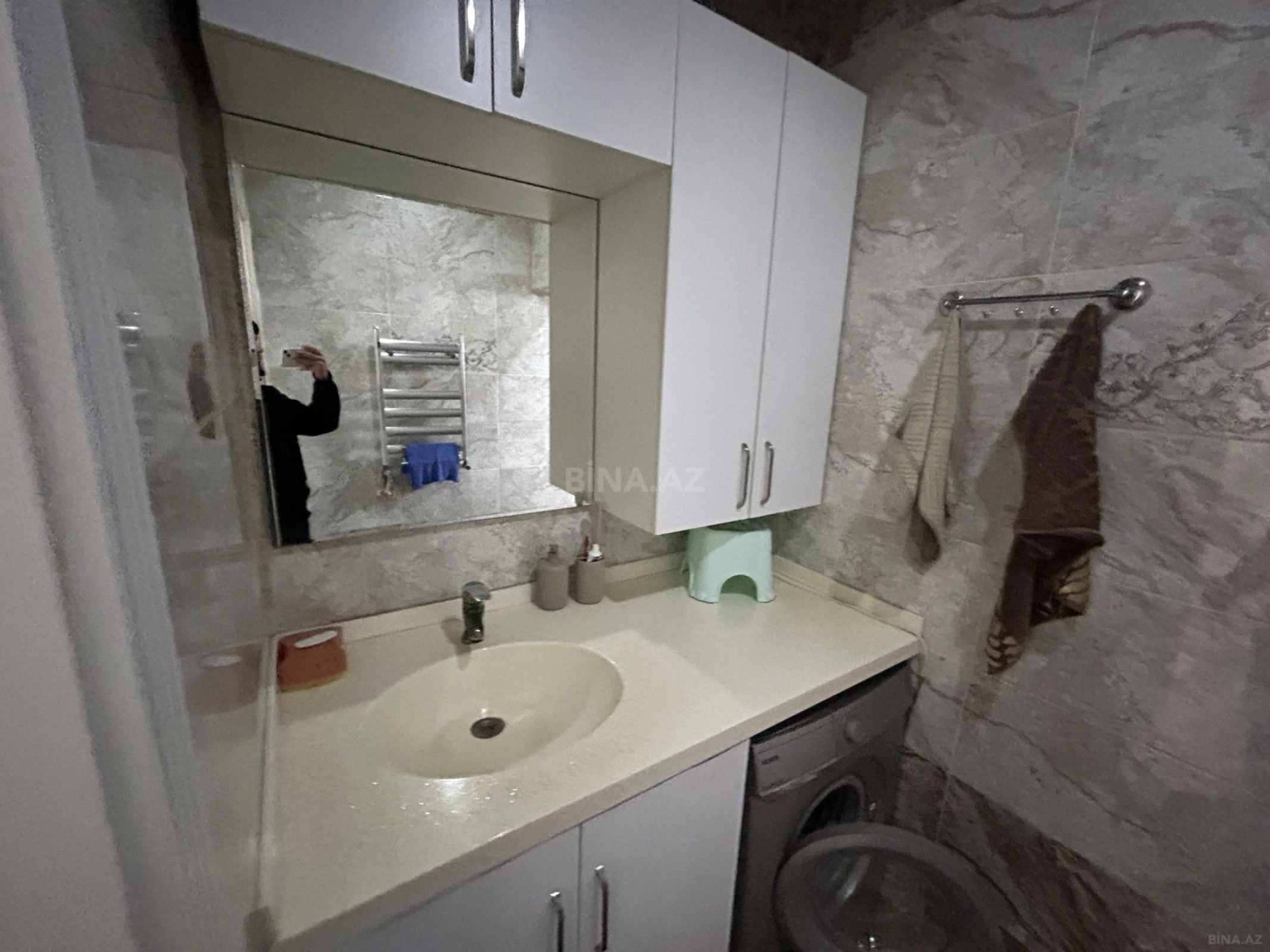 Satılır 6 otaqlı həyət evi 200 m²