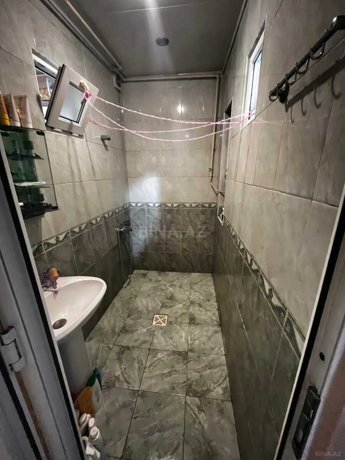 Satılır 2 otaqlı mənzil 65 m²