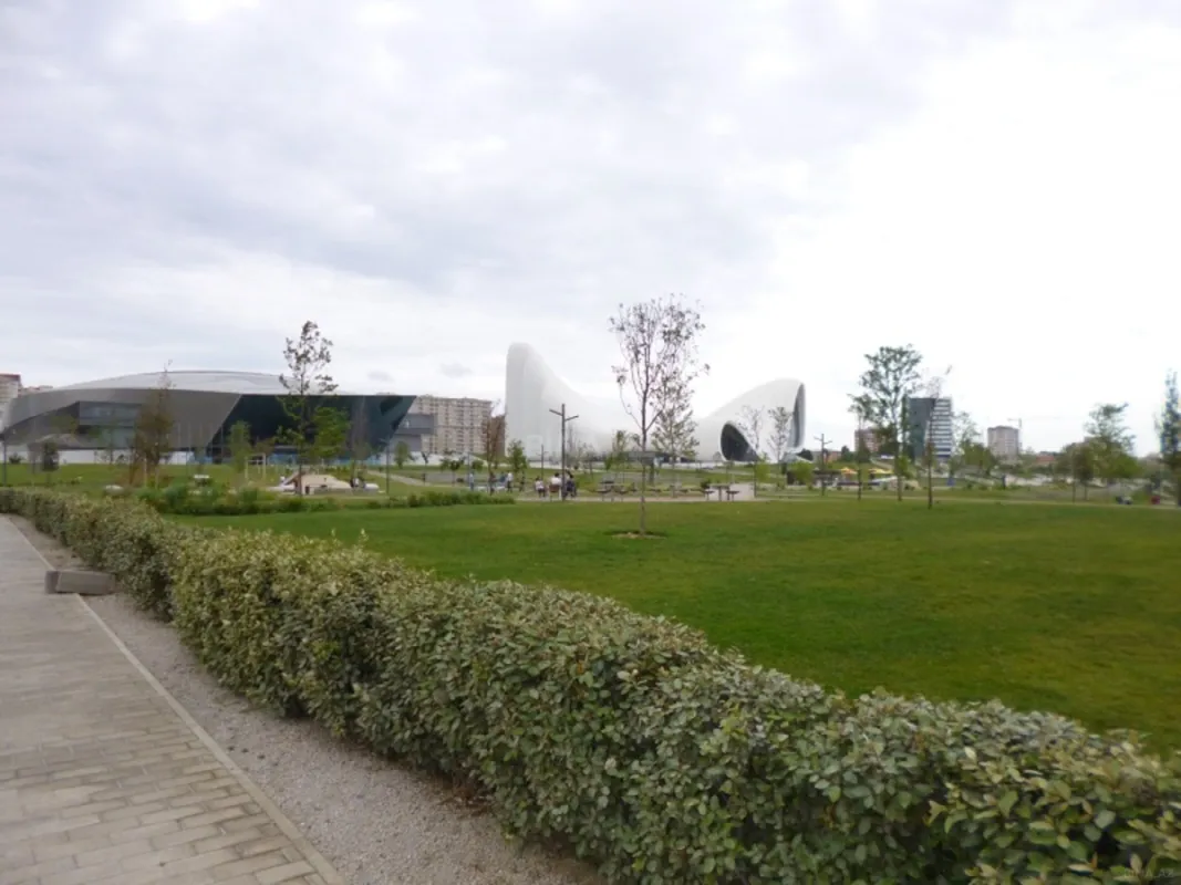 Satılır 2 otaqlı mənzil 65 m²