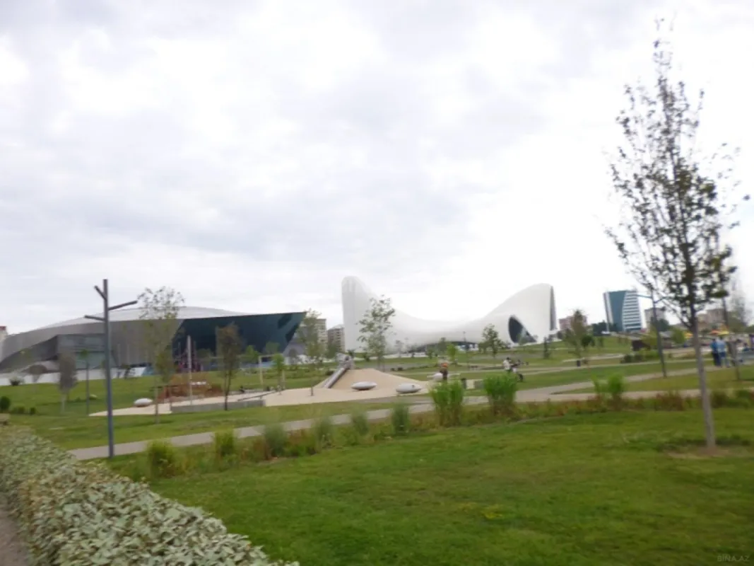 Satılır 2 otaqlı mənzil 65 m²