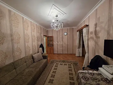 Satılır 2 otaqlı mənzil 65 m²