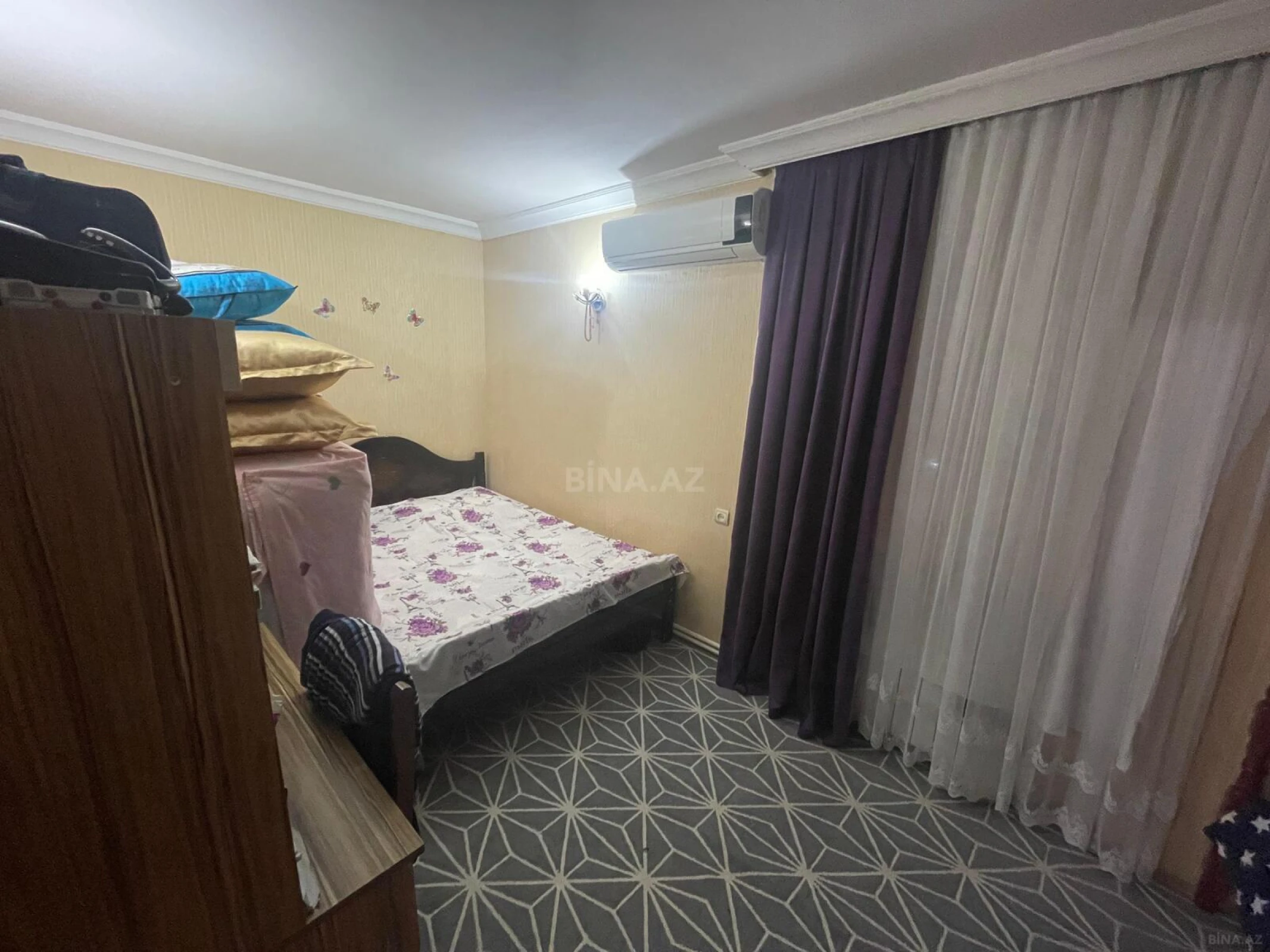 Satılır 2 otaqlı mənzil 50 m²