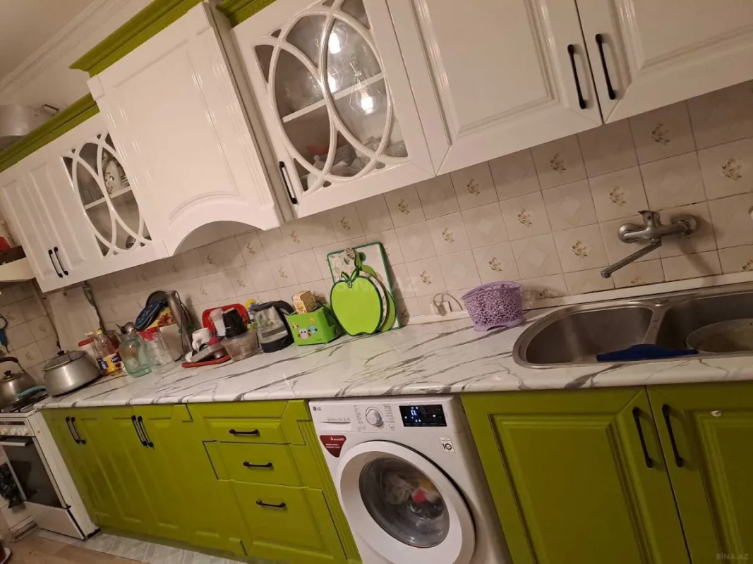 Satılır 4 otaqlı mənzil 85 m²