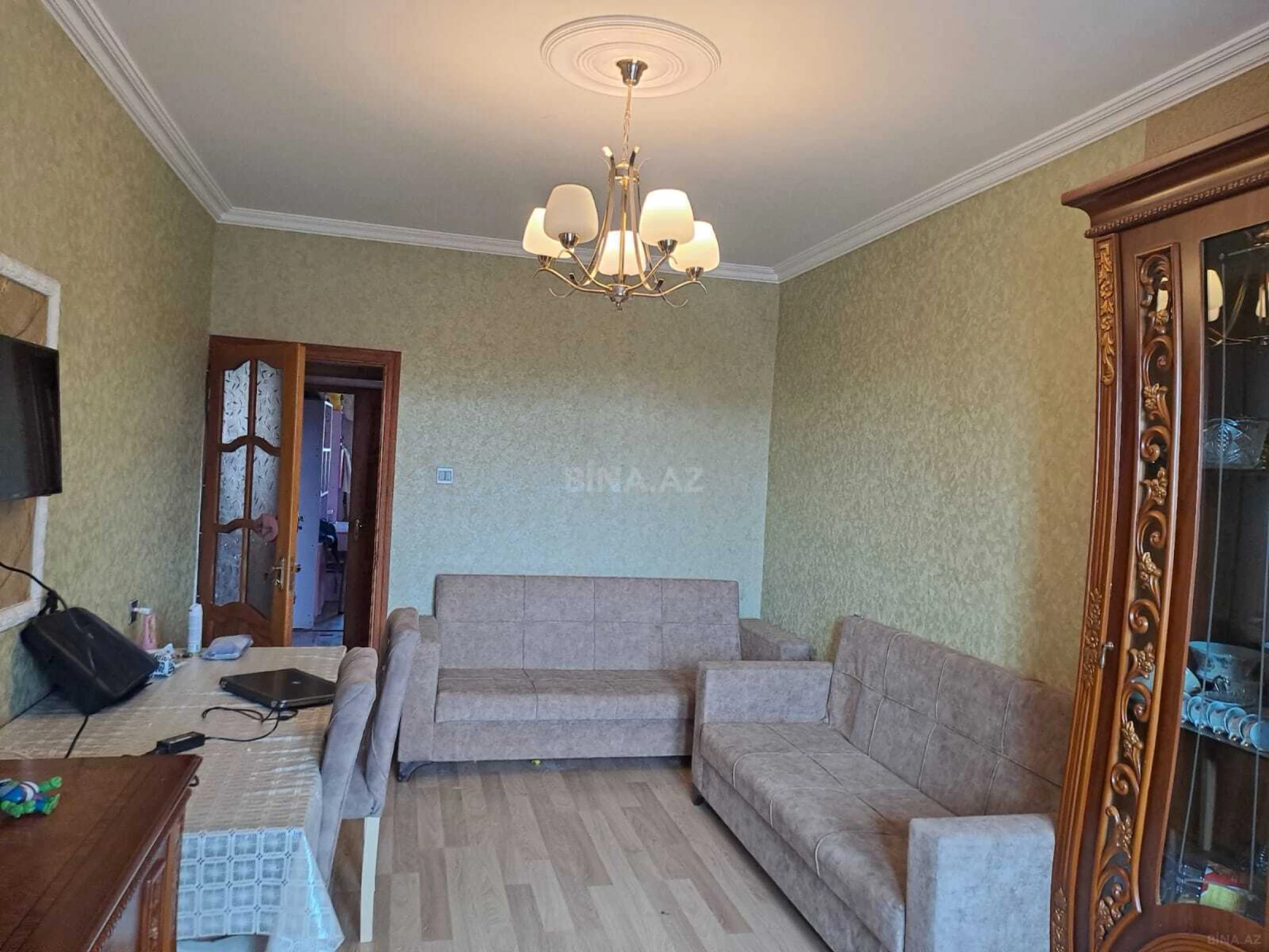 Satılır 4 otaqlı mənzil 85 m²