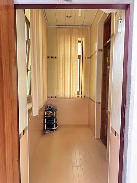 Satılır 9 otaqlı həyət evi 230 m²