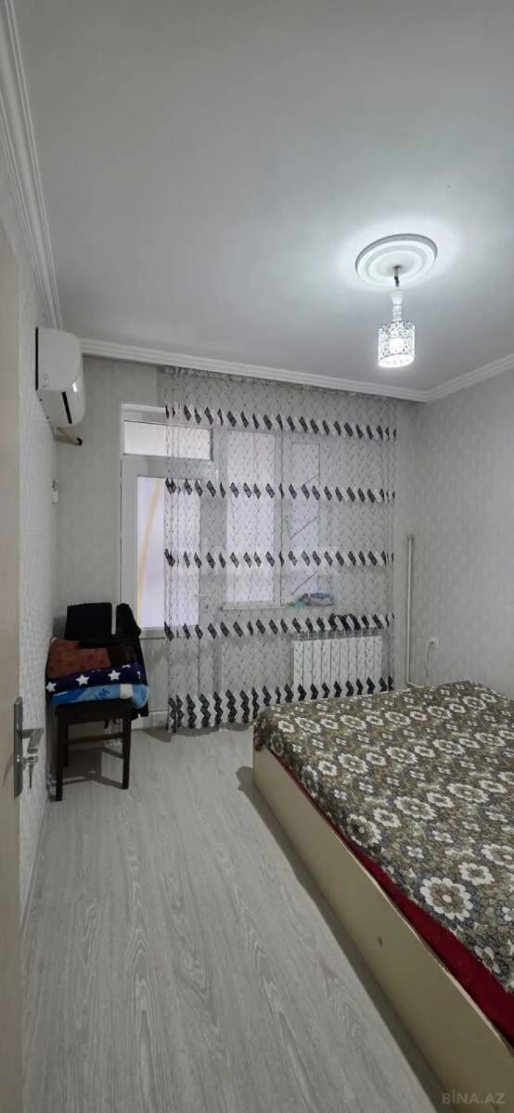 Satılır 2 otaqlı mənzil 67 m²