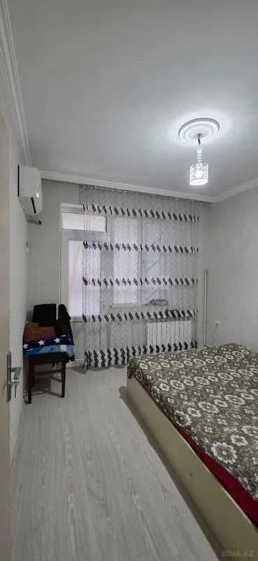 Satılır 2 otaqlı mənzil 67 m²