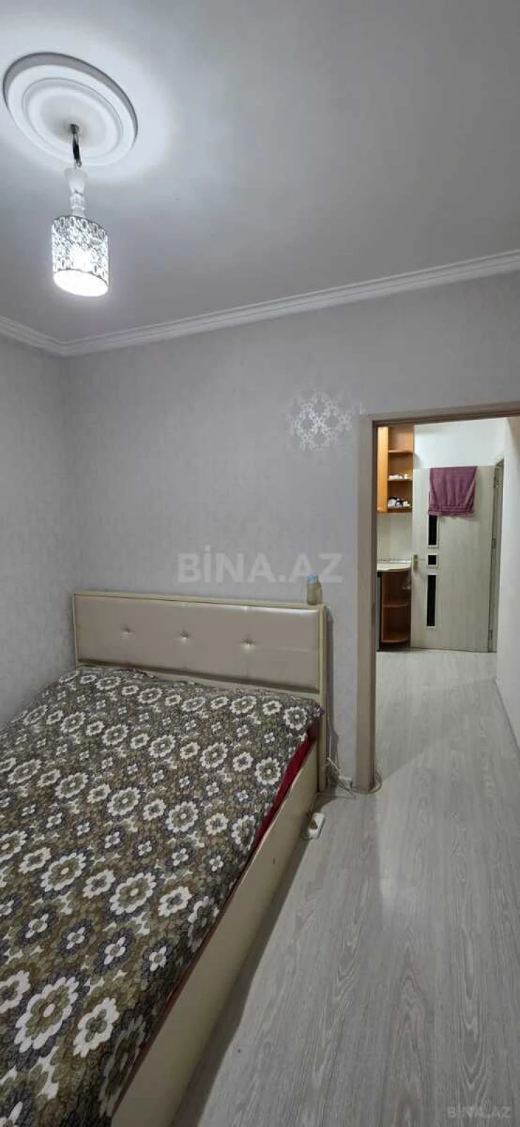 Satılır 2 otaqlı mənzil 67 m²