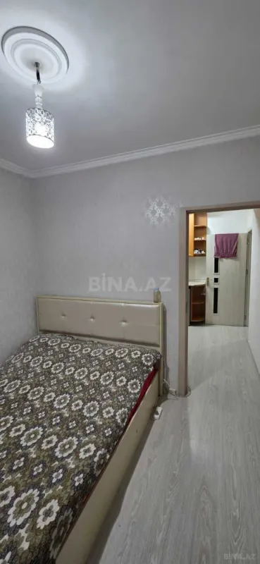 Satılır 2 otaqlı mənzil 67 m²
