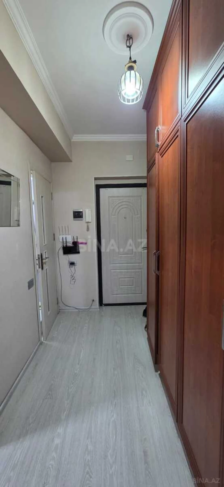 Satılır 2 otaqlı mənzil 67 m²