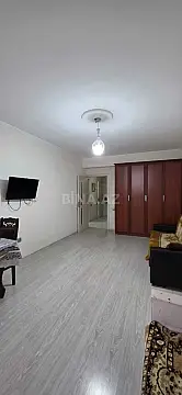 Satılır 2 otaqlı mənzil 67 m²
