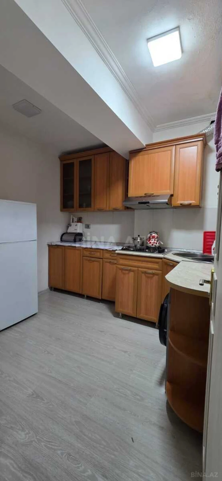 Satılır 2 otaqlı mənzil 67 m²