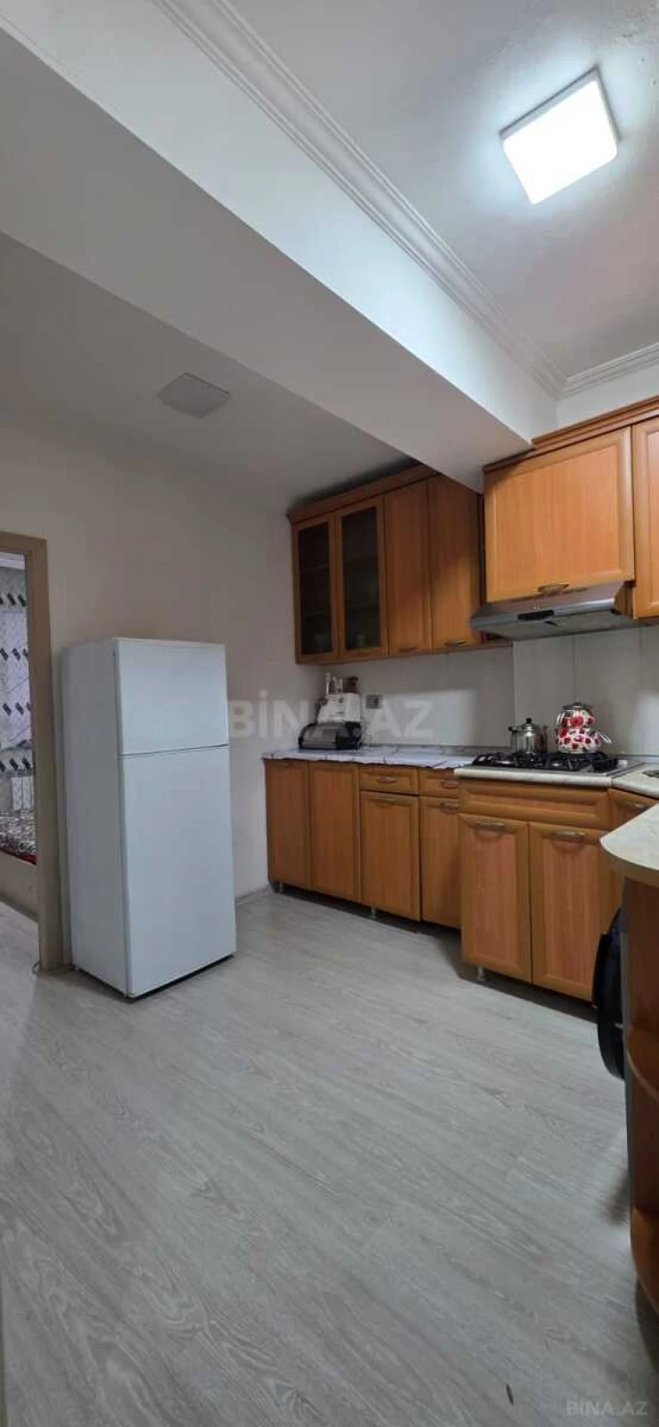 Satılır 2 otaqlı mənzil 67 m²