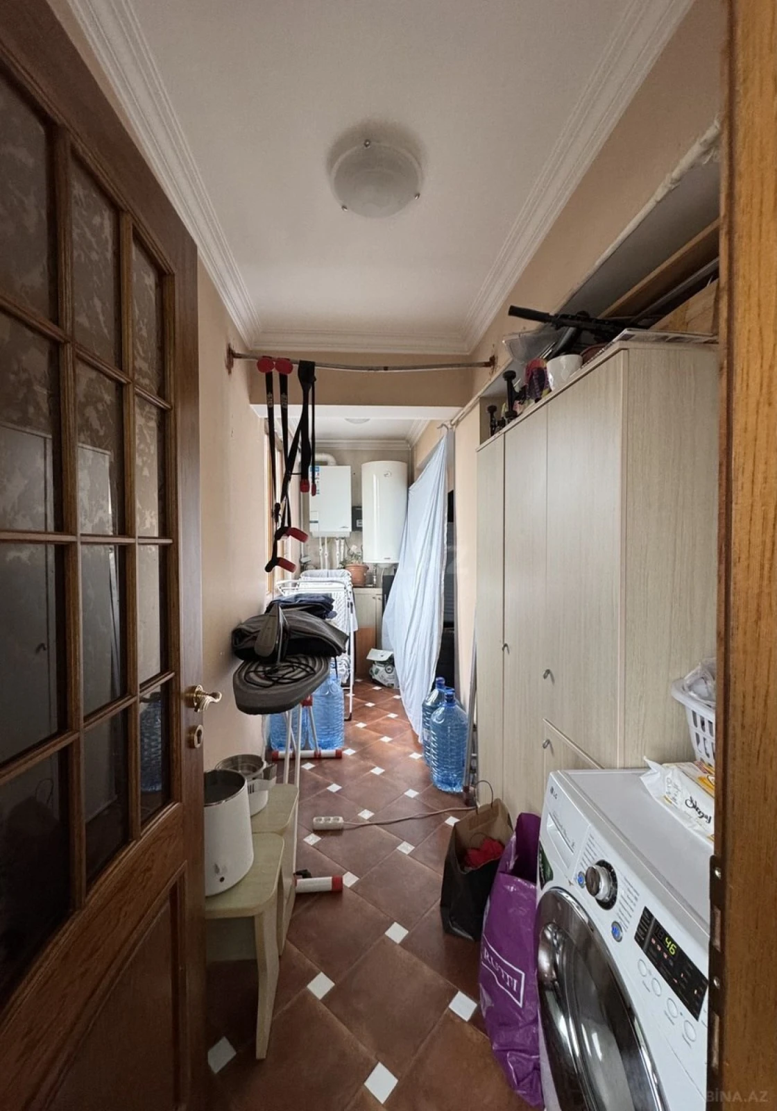 Satılır 4 otaqlı mənzil 144 m²