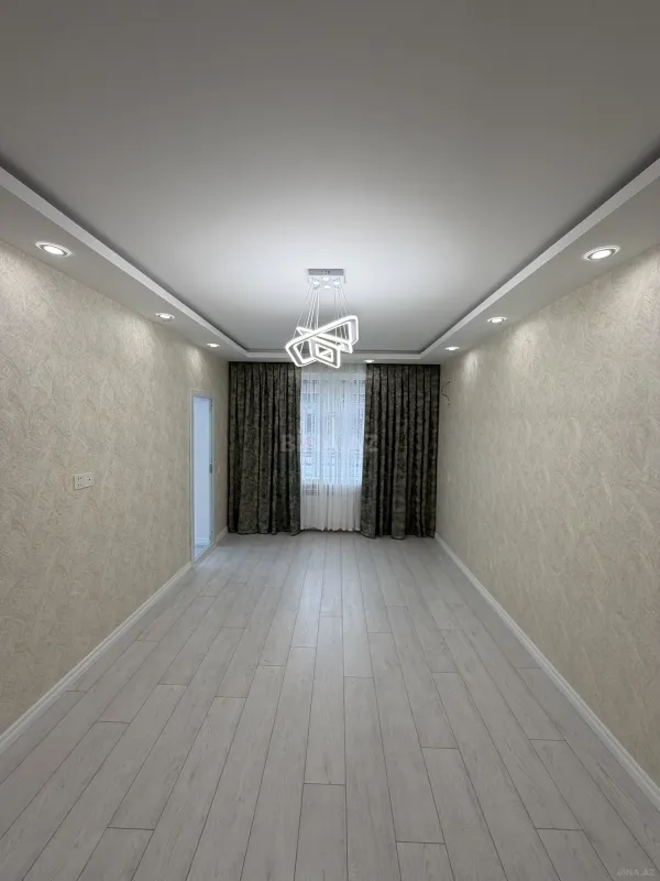 Satılır 2 otaqlı mənzil 65 m²