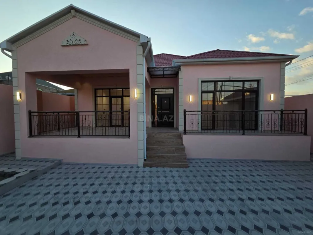 Satılır 4 otaqlı həyət evi 120 m²