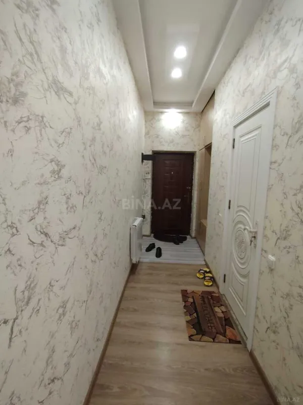Kirayə verilir 2 otaqlı mənzil 67 m²