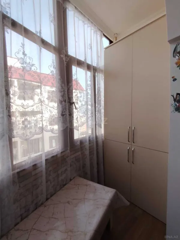 Kirayə verilir 2 otaqlı mənzil 67 m²